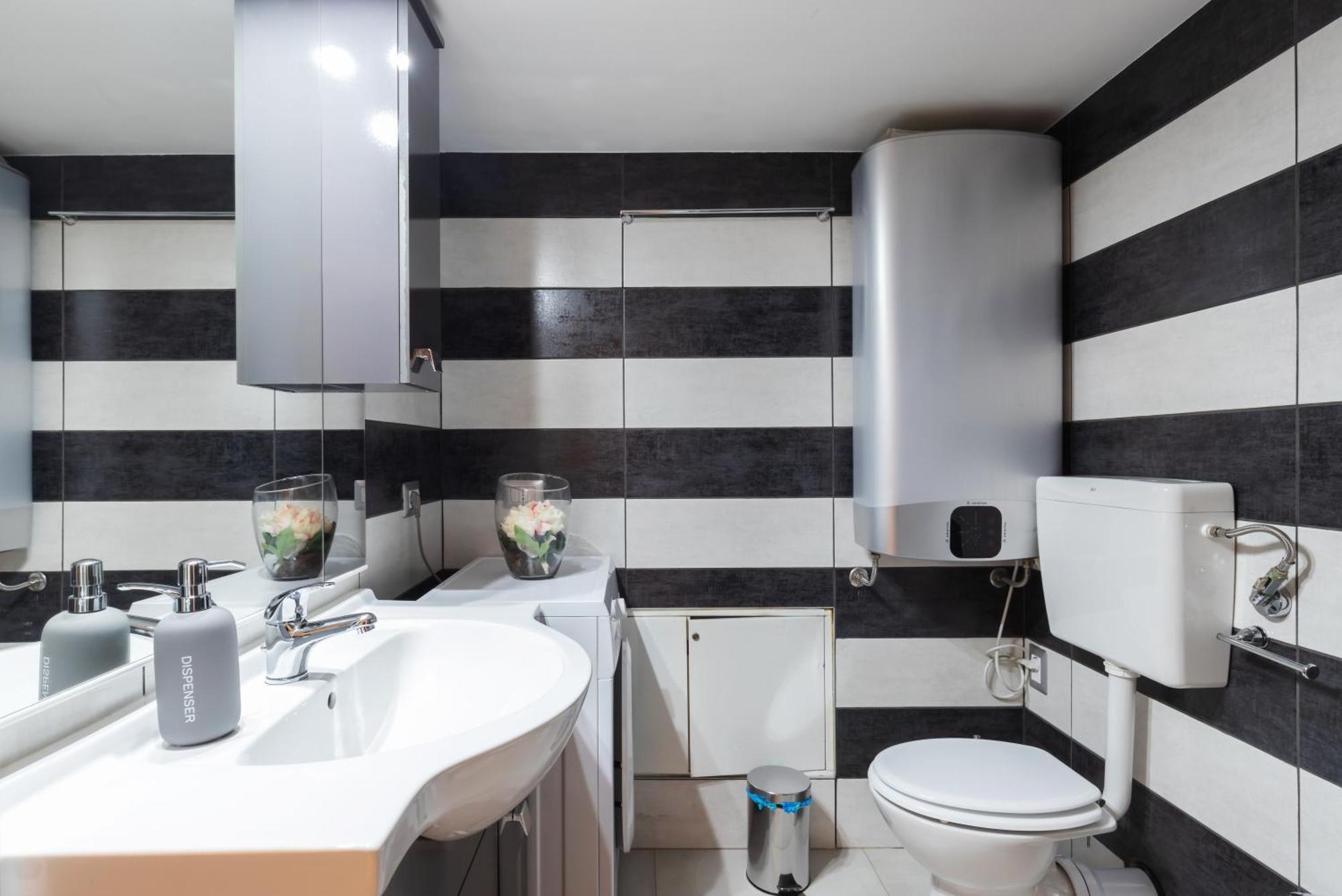 2 Suite Con 2 Bagni Privati - De Angeli Suites 米兰 外观 照片